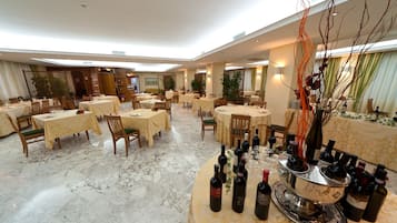 Lunch and dinner served, local cuisine