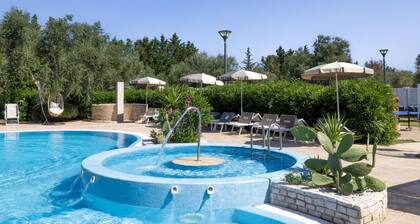 Semi detached Villa Country