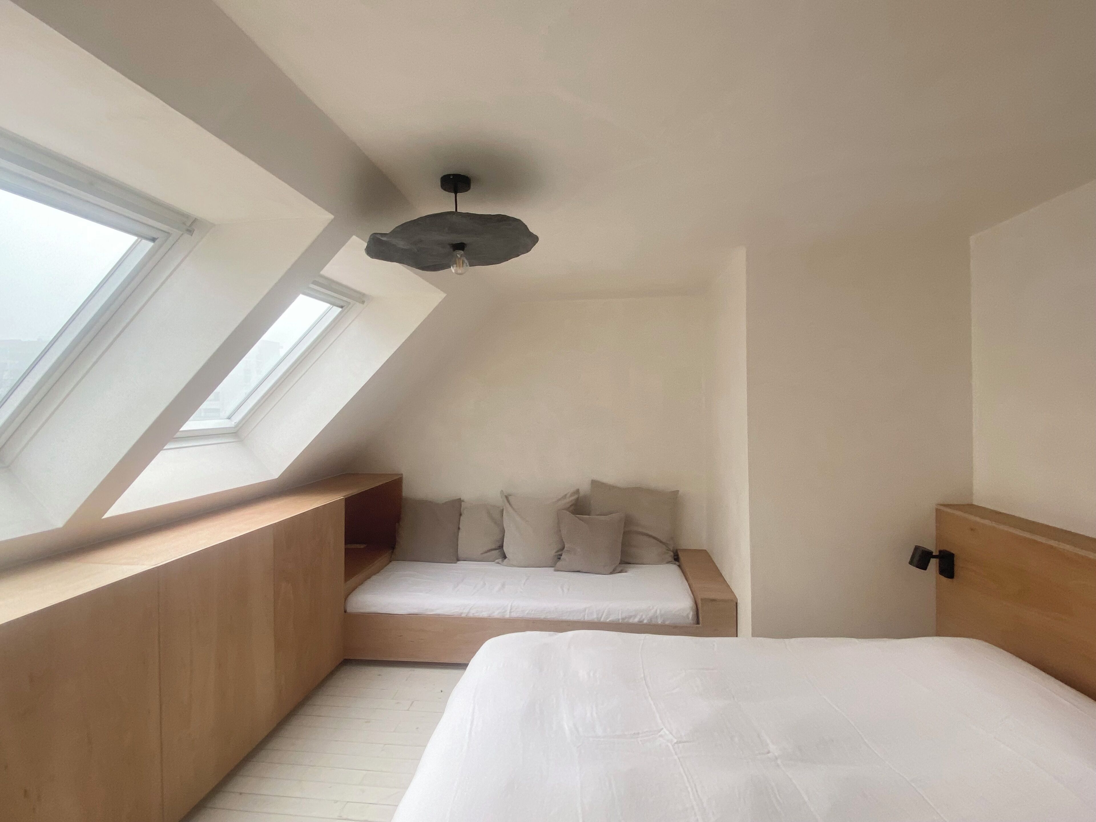 Ropa de cama de alta calidad, edredones de plumas, cortinas opacas