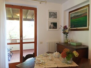 Dining - Villa La Quercia-Fresia (Val Canina)