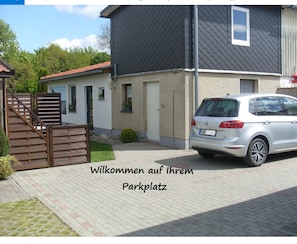 Exterior - Cozy little holiday house for 2-3 people with terrace (Dreschvitz)