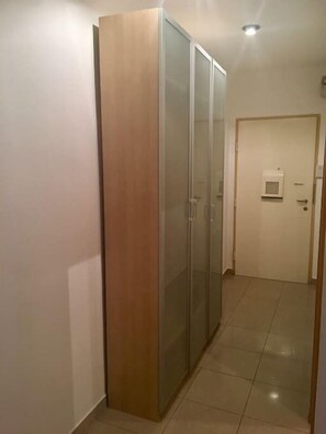 Hallway - Lannova apartment (Prague)
