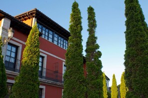 Exterior - Hotel y Apartamentos El Camín (Llanes)