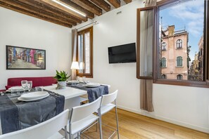 Apartment, 2 bedrooms Ca Beccarie 1 | Living room | TV - Residence Le Beccarie - Rialto by Wonderful Italy (Venice)