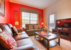 Apartment, Multiple Bedrooms | Living room