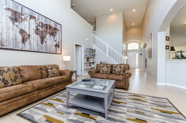 Appartement, plusieurs chambres | Salle de séjour