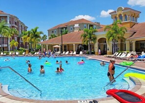 Outdoor pool - Laguna Vista (Orlando)
