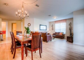 Apartment, Multiple Bedrooms | In-room dining