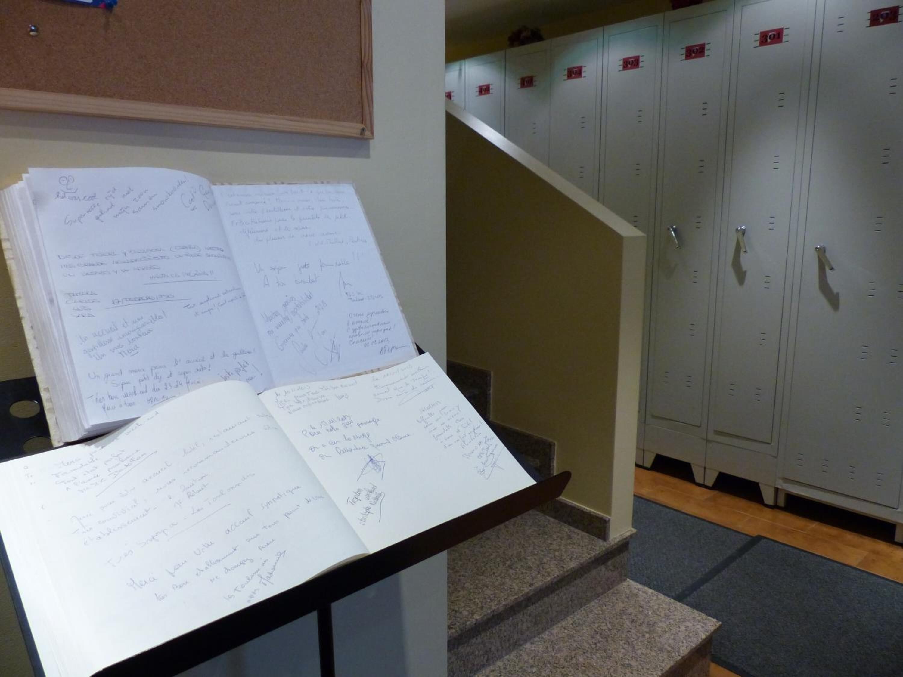 22-inch tv with satellite channels