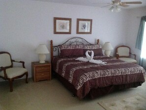 Apartment, Multiple Bedrooms