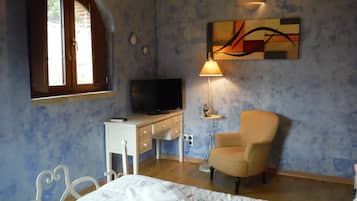 Habitació doble | Escriptori, cortines opaques, bressols gratuïts i wifi gratuïta