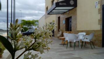 Façana frontal de l'allotjament