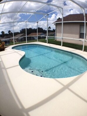 Outdoor pool - IS4 (Haines City)