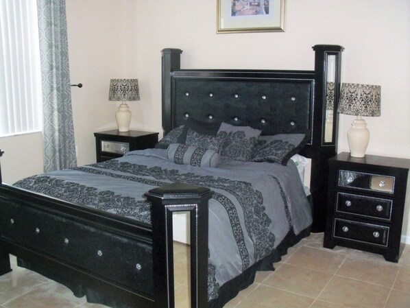 Apartment, Multiple Bedrooms | 4 bedrooms, free WiFi