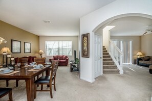 Apartment, Multiple Bedrooms | Living area