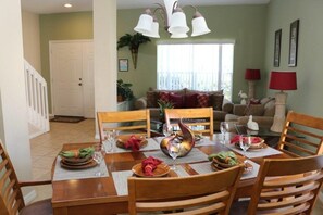 Huoneisto, useita makuuhuoneita | Ruokailu omassa huoneessa