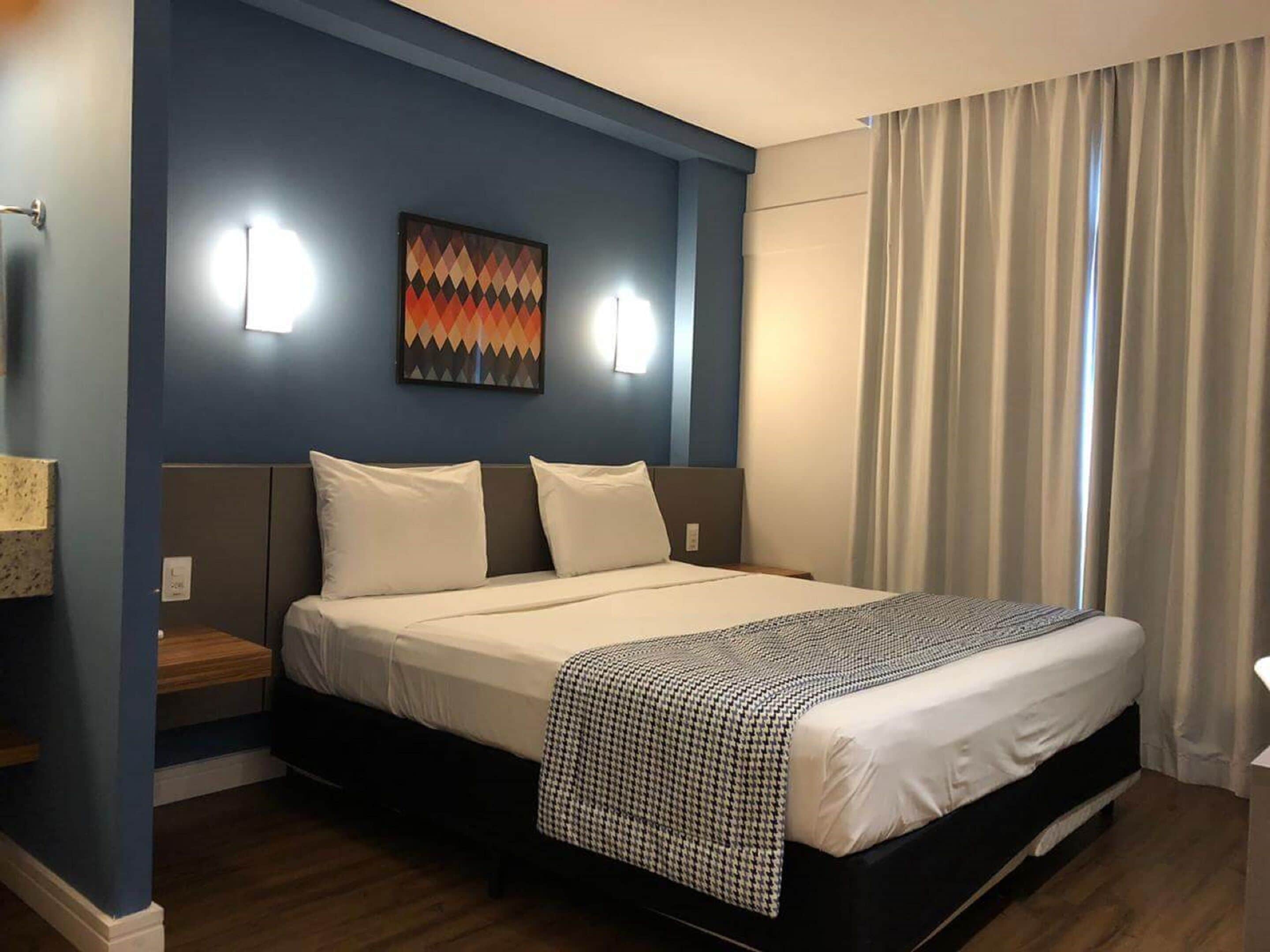 superior double room | pillow-top beds, minibar, in-room safe, individually furnished