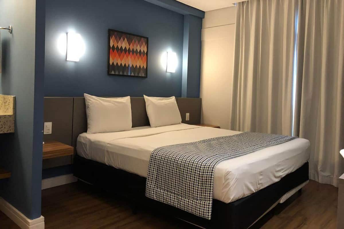 superior double room | pillow-top beds, minibar, in-room safe, individually furnished