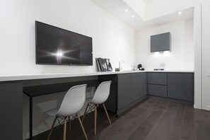 Apartment, 1 Bedroom | Living area | Smart TV, Netflix