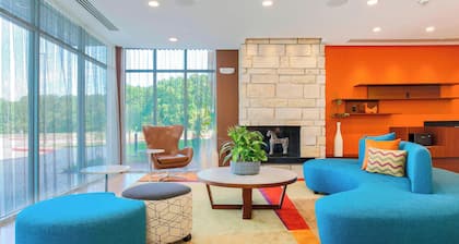Fairfield Inn & Suites by Marriott Decatur at Decatur Conference Center