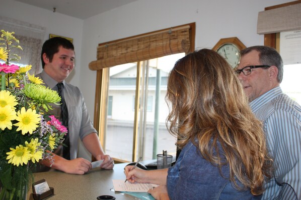 Comptoir d’enregistrement et de départ