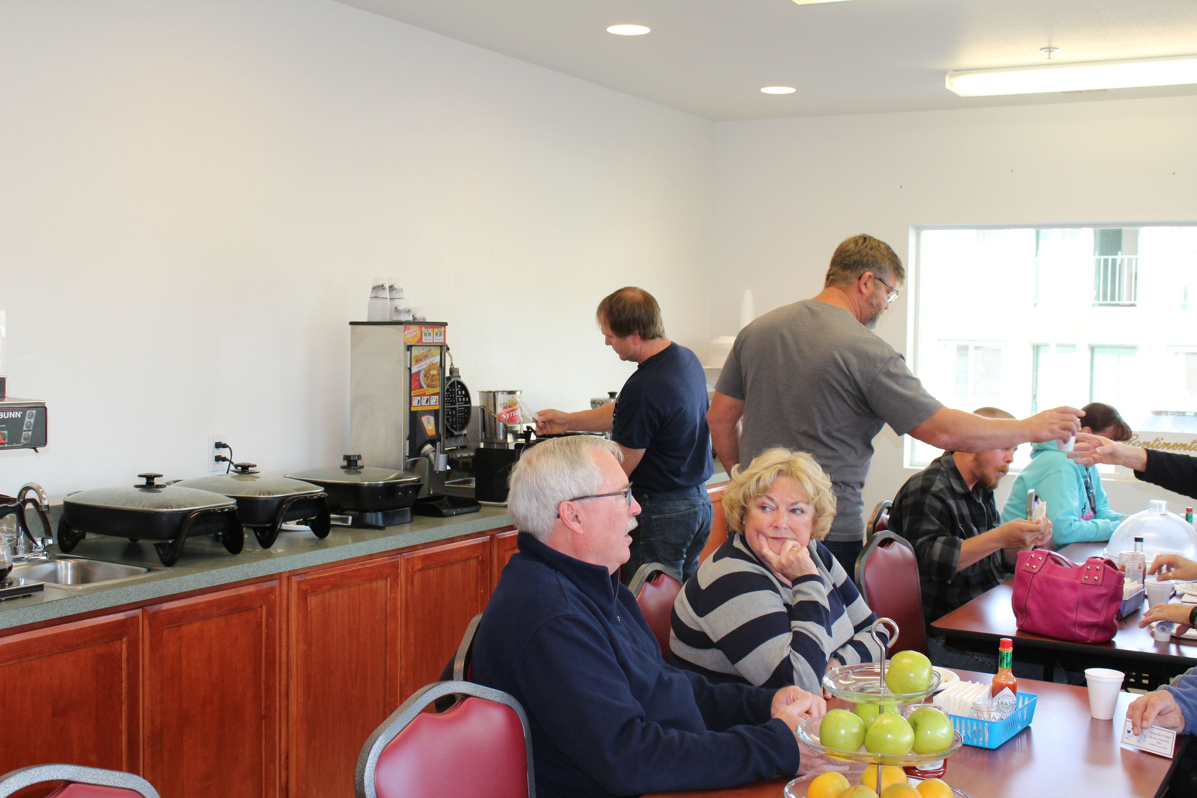 Free daily buffet breakfast