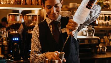 Bar (en la propiedad)