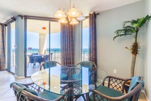 Lobby sitting area - Phoenix V 202 (Orange Beach)