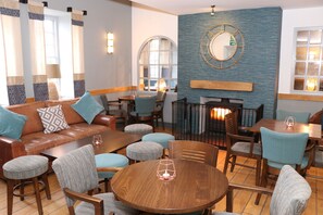 Bar (in der Unterkunft)