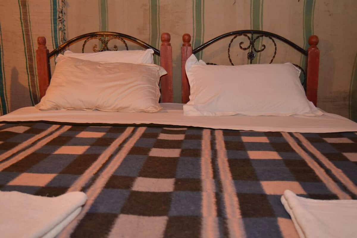 Chambre Double Standard (Double) | Draps fournis