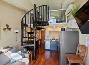 Panoramic Room, 1 King Bed with Sofa bed, Ocean View, Sea Facing