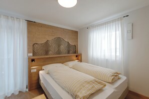 1 dormitorio, Internet, ropa de cama