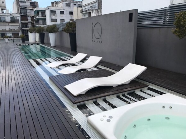 室外 SPA 浴池