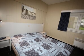 1 quarto, ferros/tábuas de passar roupa, acesso de cortesia à internet