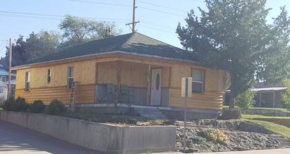 Stay at the Naughty Pine in beautiful Lava Hot Springs, blocks from downtown