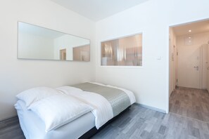 Superior-Apartment, 1 Queen-Bett und Schlafsofa | Hochwertige Bettwaren, individuell dekoriert, individuell eingerichtet