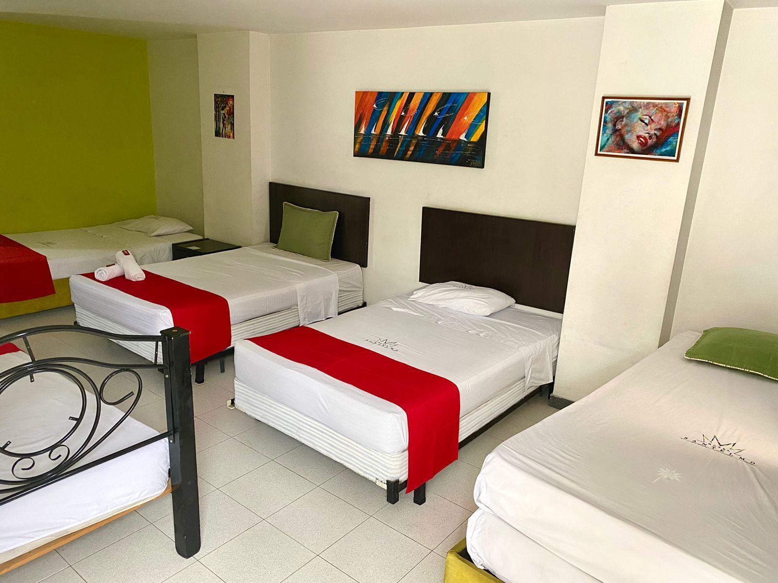 Photo - Hotel Santelmo