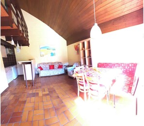 Interior - Typ Biberbau - Three Bedroom Resort, Sleeps 6 (Bestwig)
