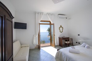 8 bedrooms, iron/ironing board, free WiFi, bed sheets - Villa Gioiello - Sea view pool with chromotherapy (Pogerola)