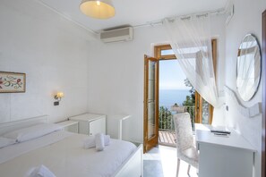 8 bedrooms, iron/ironing board, free WiFi, bed sheets