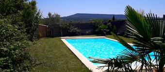 Charming house with private pool, not shared near Vaison la Romaine