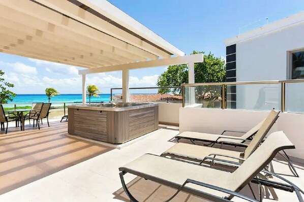Terrace/patio - Casa Grande - Oceanview villa w/private pool and terrace (Playa Del Carmen)