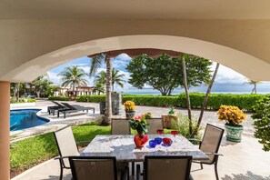 Outdoor dining - Casa Grande - Oceanview villa w/private pool and terrace (Playa Del Carmen)