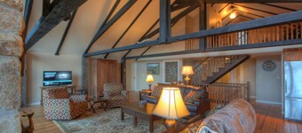 Historic Lodge with Modern Amenities