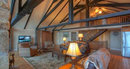 Näkymät, kylpytynnyri, biljardipöytä, palo Pit, klubi-oikeudet, shuffleboard-pöytä, 1 kilometrin hiihtoladuille