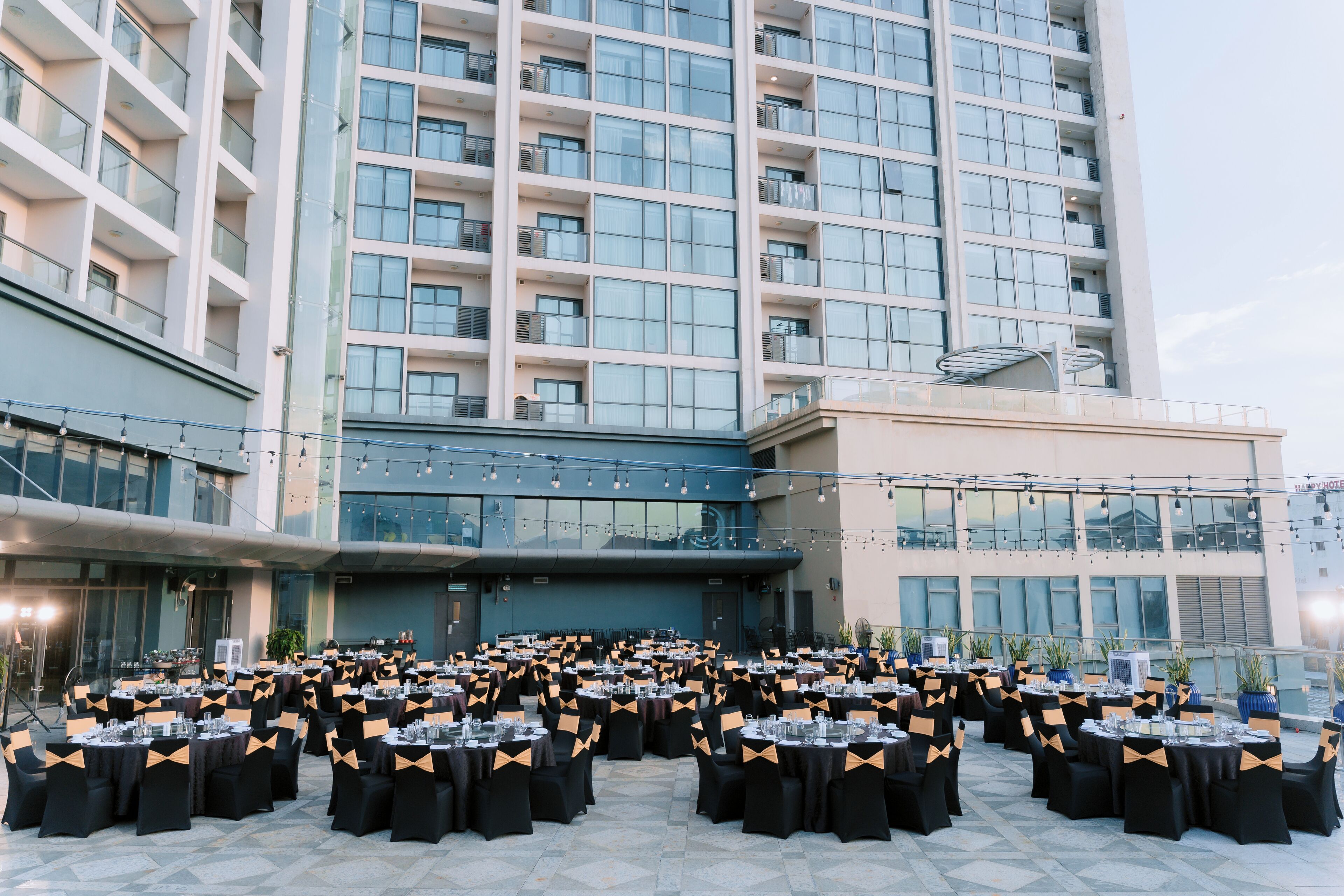 breakfast served, sea views