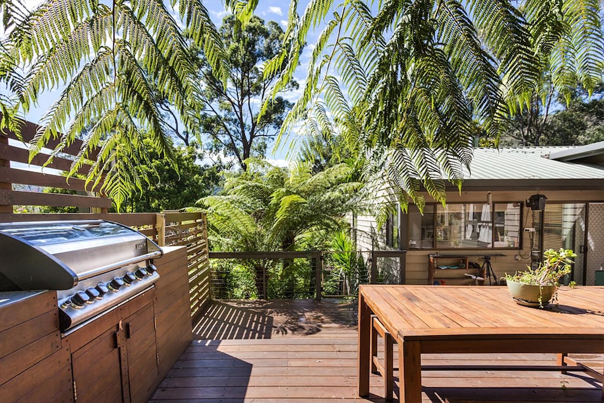 Tranquil House in the Foothill of the Dandy Ranges — image 14