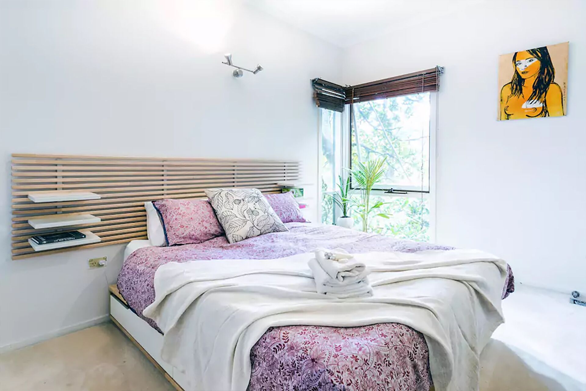 Tranquil House in the Foothill of the Dandy Ranges — image 18