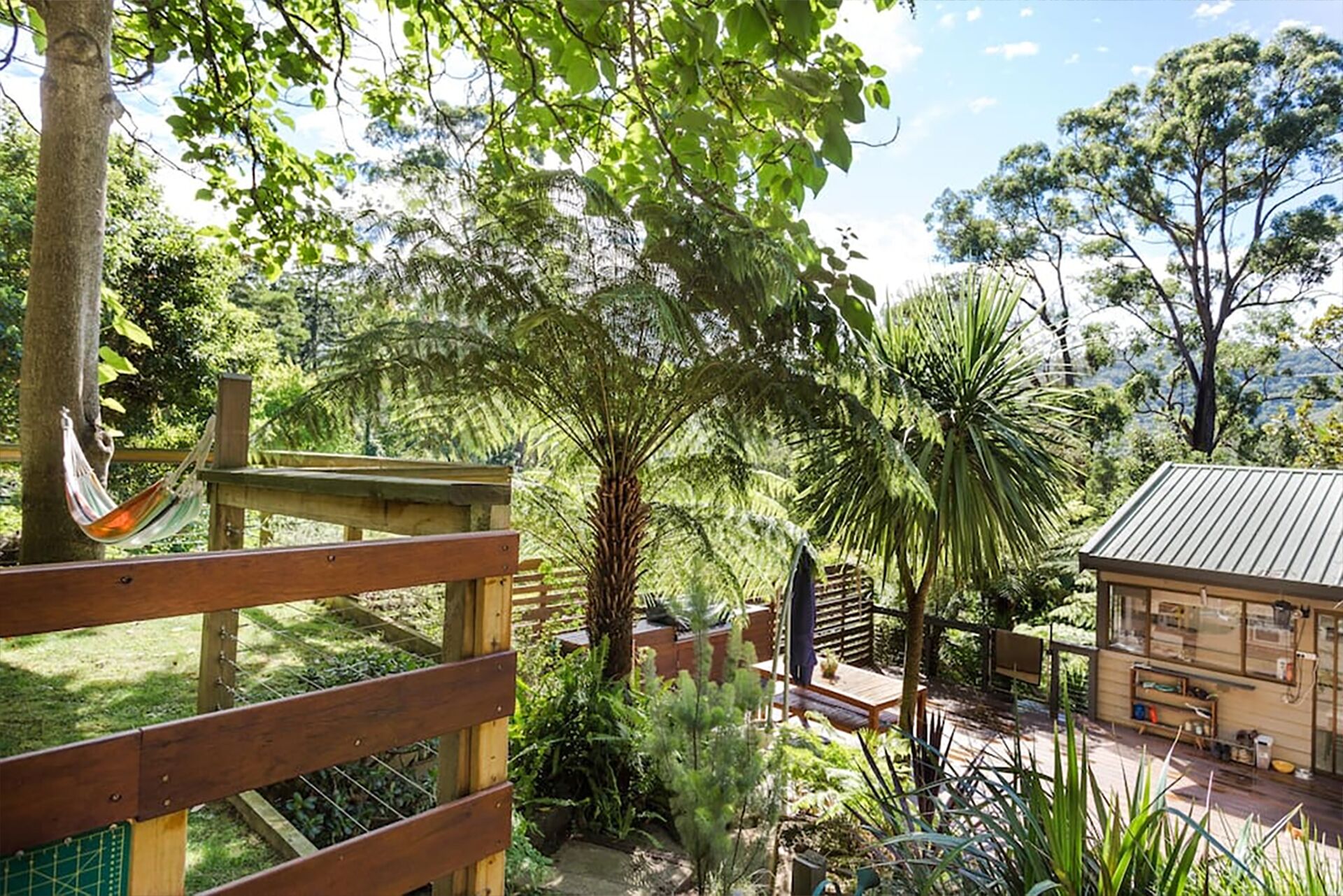 Tranquil House in the Foothill of the Dandy Ranges — image 15