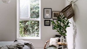 Interior - Piccadilly House Daylesford ~ Walk to main street! (Daylesford)